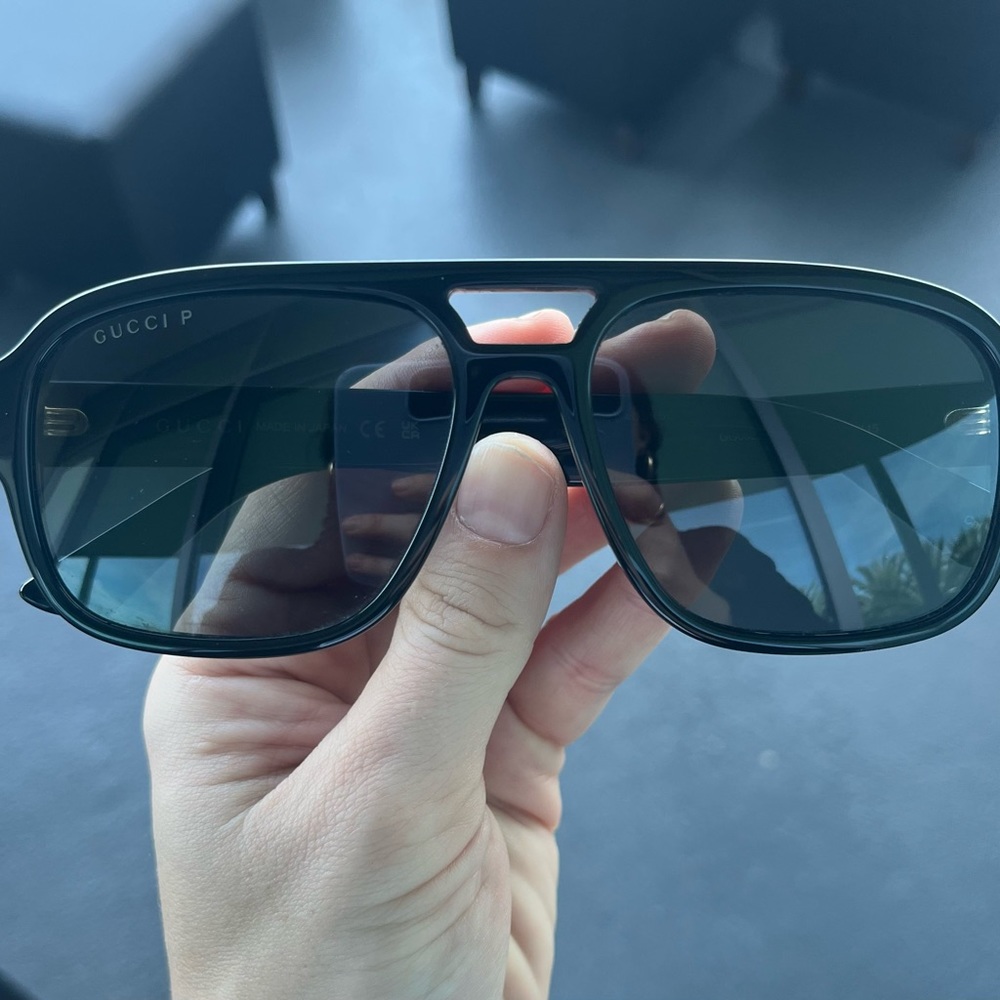 Black GUCCI AUTHENTIC Logo Polarized Aviator Unisex Sunglasses